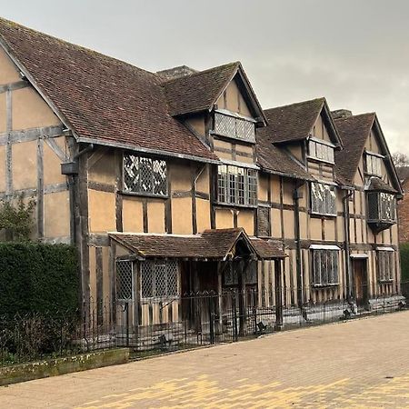 Luxury Town Centre Apartment Walking Distance To Rsc Theatre Stratford-upon-Avon Exteriör bild